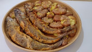 Fried hake with baked potatoes  Merluza frito con patatas al horno [upl. by Nnaeoj37]