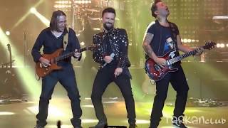 Tarkan ft Altay Oktar  Biz Nereye Live Performance [upl. by Yhtimit287]