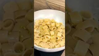 Pasta con pesto di pistacchio [upl. by Aidroc]