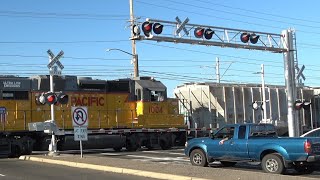 UPY 1005 amp SACRT Light Rails  Zinfandel Dr Railroad Crossing  Florin Flyer Local Rancho Cordova [upl. by Briscoe]