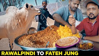 Khwaja ke Chanay aur Fateh Jung ke Nasli Janwar  Rawalpindi Street Food  Pakistan [upl. by Alwitt92]