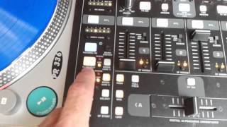 MINI SAMPLE SUR DIGITAL DJ MIXEUR PRO BEHRINGER DDM4000 [upl. by Feetal391]