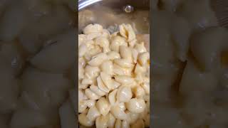 Creamy mac n cheese shorts food [upl. by Alesig]