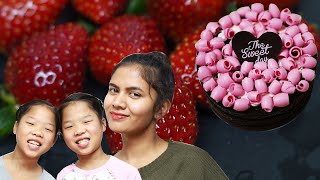 Strawberry party♥ TwinRoozi Family Mukbang 쌍둥이루지 가족 먹방 [upl. by Rives]