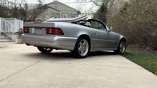 2002 Mercedes SL500 top httpswwwlegendcarcompanycom2002mercedesbenzsl500r129c832htm [upl. by Arahsal895]