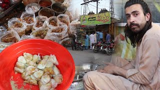 Zeshan Dahi Bhalla  Peshawar Food street  Pakistani Tasty Dahi Bhalla  Peshawari Dahi Bhalla [upl. by Isej]