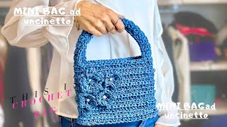 Tutorial mini borsa  pochette con fiori fatta a mano ad uncinetto  easy crochet bag [upl. by Nonac486]