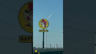 Bucees Baytown Texas January 19 2024 texas bucees lookup driving west i10 shorts sky [upl. by Everick]