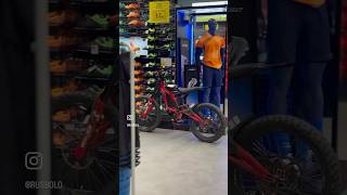 Sur⚡️ronando💫alla decathlon 🥷 bikelife [upl. by Kotta]