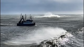 Greymouth bar crossing ￼ [upl. by Rheingold]