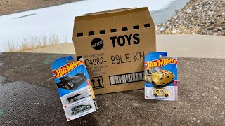 Lamley Outdoor Unboxing Hot Wheels 2024 International E Case [upl. by Anele]