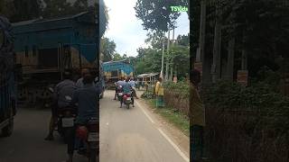 Waiting  Level Crossing bdrail levelcrossing beautifulbangladesh [upl. by Persian]