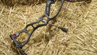 Bow Test 2012 Hoyt Vector 32 [upl. by Melisa]