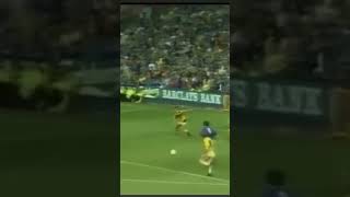 Beardsley screamer Everton 30 Coventry September 1991 everton englishfootball [upl. by Cirdec]