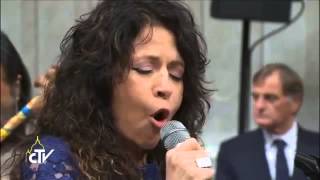 Patricia Sosa  Misa Criolla Canta en el Vaticano [upl. by Rehpotsihc858]