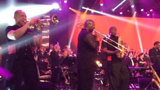 Earth Wind and Fire  Shining Star  Horn Section [upl. by Adaline]