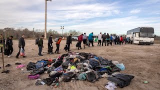 Footage emerges of migrants leaving SUVs before entering US illegally [upl. by Ameg32]