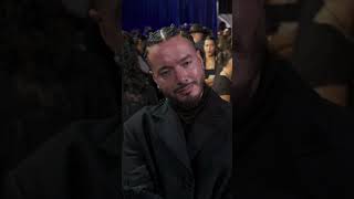 ¡Nos encanta el look de J Balvin 🖤 Siempre brillando ✨ No te pierdas los Billboards2024 esta noche [upl. by Danzig]