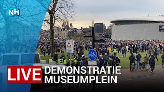 LIVE 🔴 Politie grijpt in bij demonstratie Museumplein [upl. by Diraj515]