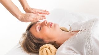 Initiation au Reiki  Techniques de massage [upl. by Angelique]