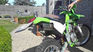 Kawasaki klx 300r start up [upl. by Gerladina274]