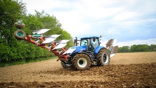 NEW HOLLAND T7270 I 8 plowhshare I PLOWING [upl. by Aciraa]