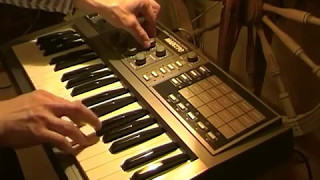 MAESTRO Soviet analog digital control synthesizer with arpeggiator [upl. by Lebazi]