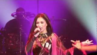 Nicole Scherzinger  190212 LONDON Hmv Hammersmith Apollo Jai Ho [upl. by Anilehcim]