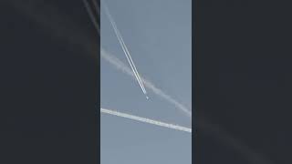 Airplanes overflight x 2 [upl. by Alhahs]