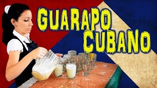 Bebiendo guarapo en tu viaje a Cuba Jugo zumo de caña de azucar [upl. by Haron]