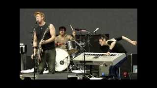 Queens of the Stone Age  Skin on Skin live version [upl. by Behrens763]