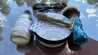 Wet Shaving paradiseweek with Zingari Man amp Rirana Parfume Coconut Nanas with the Leaf Thorn [upl. by Bernadette297]