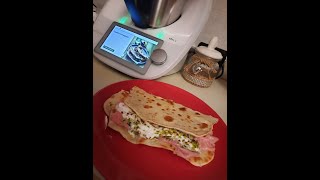 Video ricetta Piadina [upl. by Yrod]