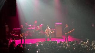 Johnny Marr plays Hi Hello amp The Smiths Headmaster Ritual at Gramercy Theatre NYC May 31st 2018 [upl. by El]