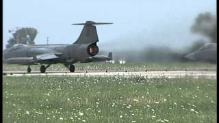 F104 Starfighter 5°Stormo Cervia AB last year 2003 12wmv [upl. by Dowski]