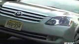 Review 2005 Toyota Avalon XLS [upl. by Yasui397]