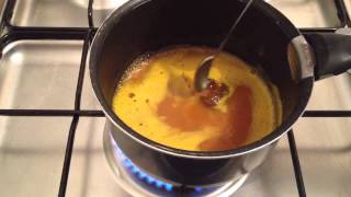 Faire une sauce miel curry  Sauce volaille [upl. by Morris]