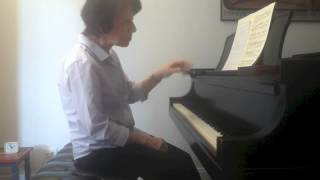 Edna Golandsky discusses RH arpeggios in Beethoven Op 27 No 2 3rd movement [upl. by Hunley]