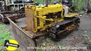 John Deere Model 420 Crawler Tractor  Ken Avery Antique Tractor Collection Auction [upl. by Eileek]