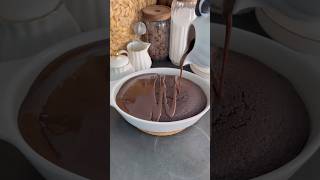 Cake au chocolat ￼ cake avec sauce chocolat كيكة شوكولاته [upl. by Alvar]