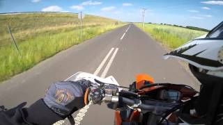 KTM EXC 450 03 VS BMW G650 XMOTO [upl. by Tecla]