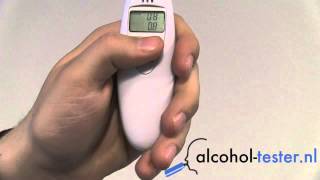 Digitale alcohol tester van Alcoholtesternl [upl. by Hterag153]