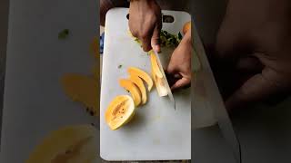 Papaya cutting Lunch Time rajkvlognp papayafruit papayacutting shortsyoutube rajkvlognepal [upl. by Mattheus]