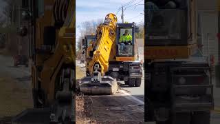 Gradall XL5100 diesel heavyequipment dieselpower roadwork [upl. by Catrina]