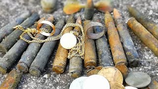 Metal detecting sottacqua Oro in tempo di guerra [upl. by Crowell462]