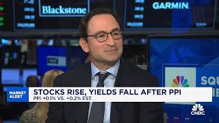 Blackstone President Jon Gray on the economy Feds rate path outlook and data centers [upl. by Anazraf]