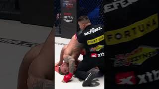 Roman Szymański makes that in just 65 seconds  KSW87 ksw shorts [upl. by Christophe]