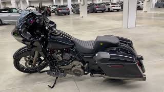 HarleyDavidson CVO Road Glide 2022 [upl. by Gerc]