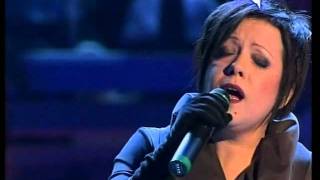 Antonella Ruggiero  Canzone fra le guerre  Sanremo 2007  prima serata [upl. by Frederigo]