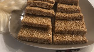 نوكا 5 دقاءق سهلة بمكونين فقط وبدون فرن sesame nougat without oven 2 Ingredients ready in 5 min [upl. by Rodmur]